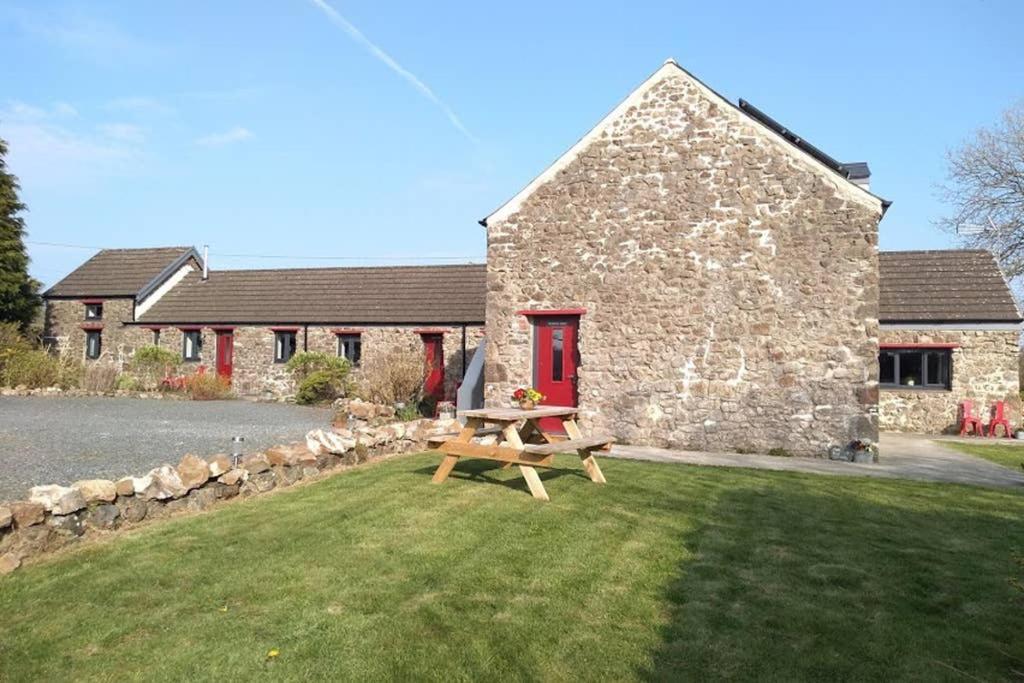 Cattle Shed Cottage Narberth Εξωτερικό φωτογραφία